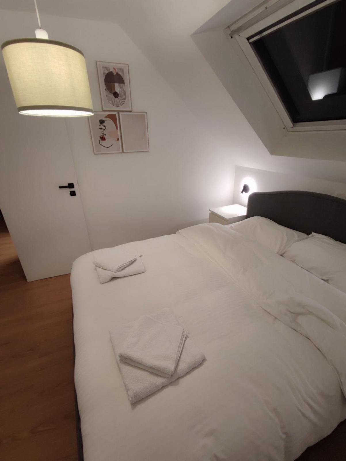 Quartier Louise Studios ブリュッセル エクステリア 写真